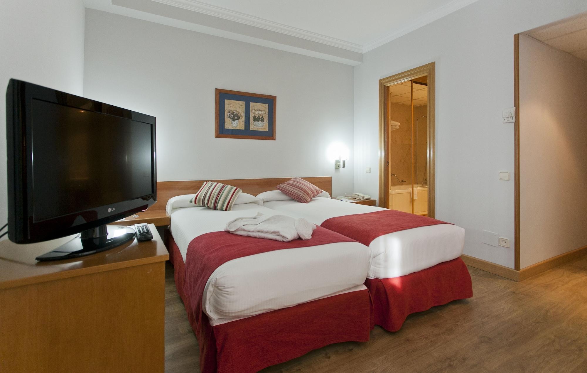 Muralto Madrid Princesa Hotel Ngoại thất bức ảnh