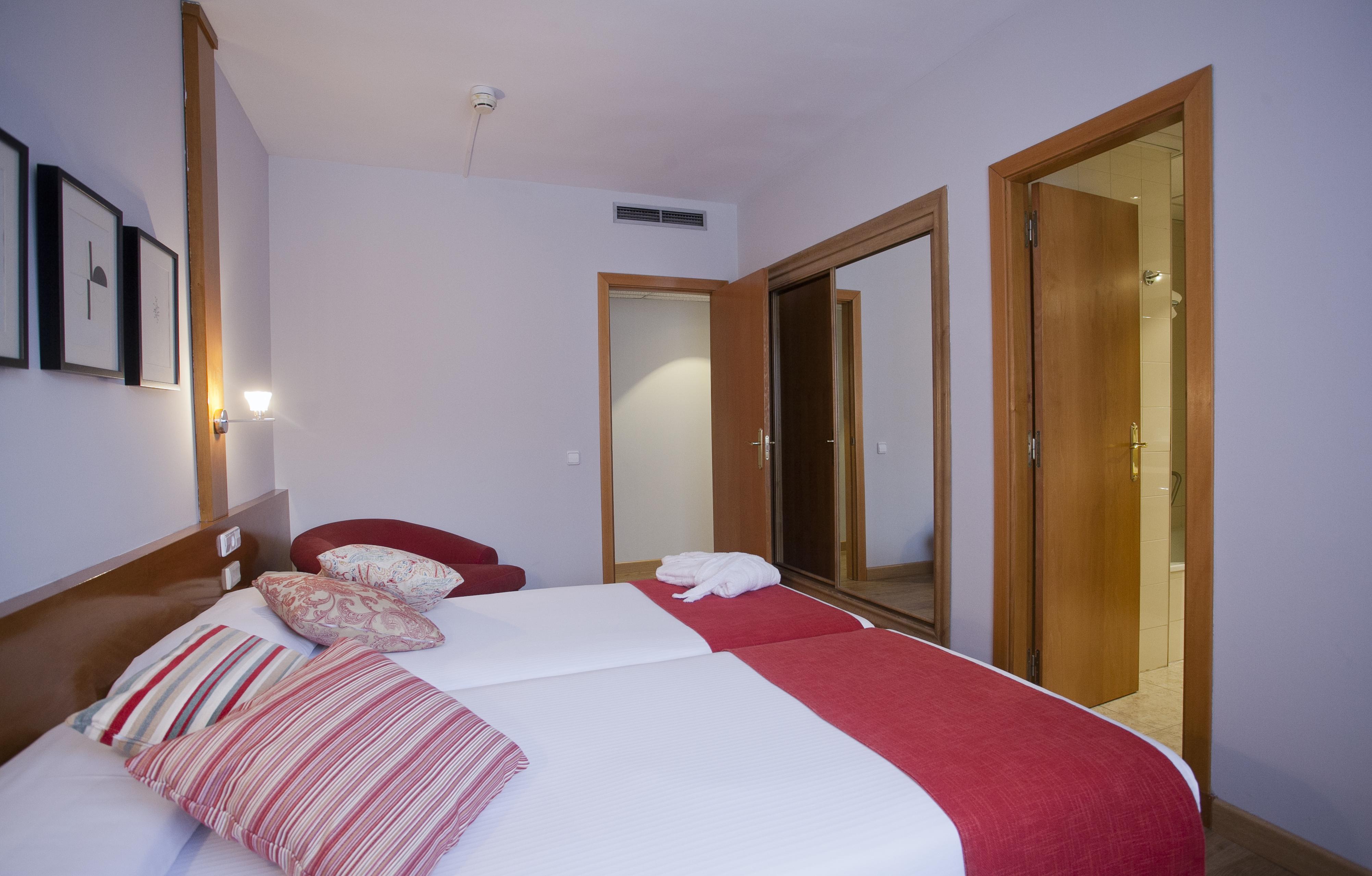 Muralto Madrid Princesa Hotel Ngoại thất bức ảnh