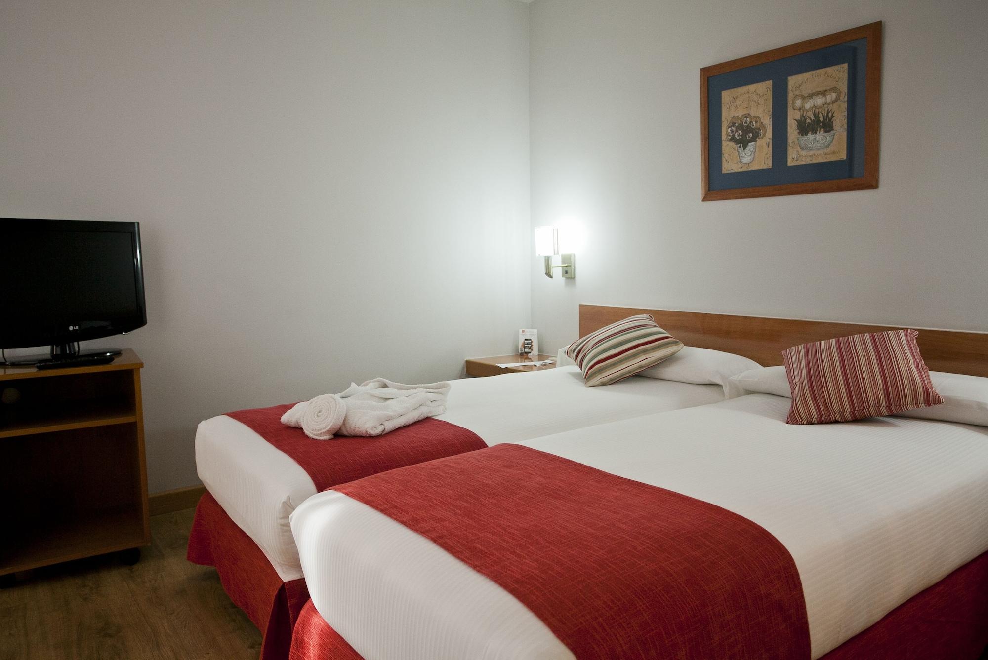 Muralto Madrid Princesa Hotel Ngoại thất bức ảnh