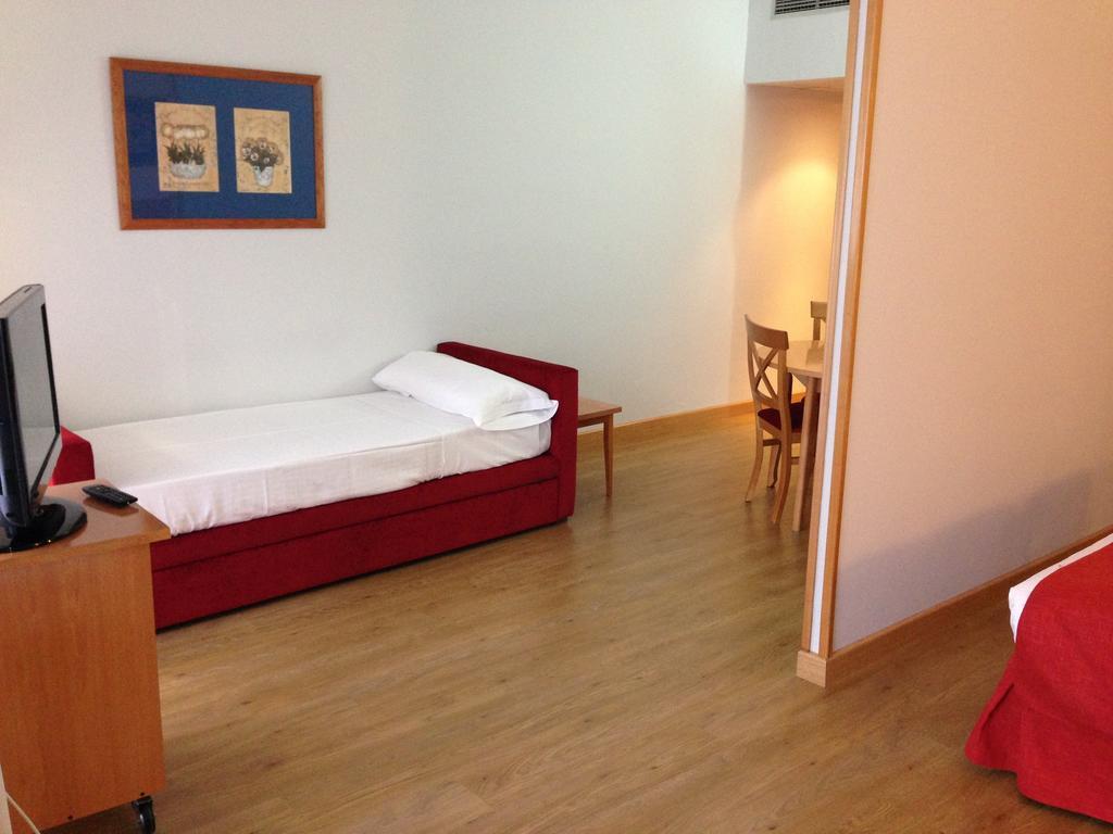 Muralto Madrid Princesa Ngoại thất bức ảnh